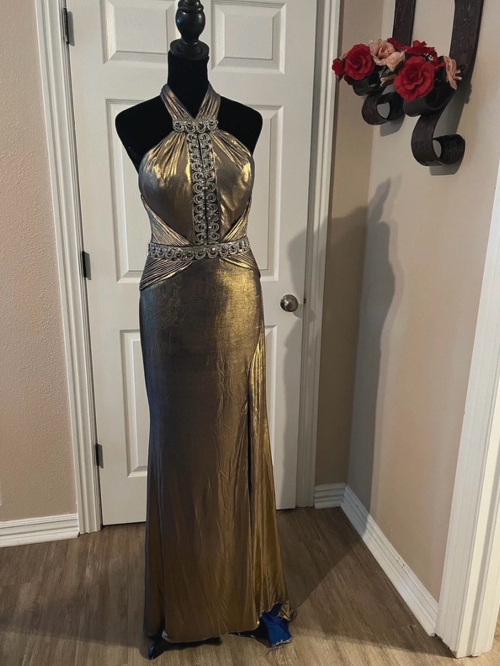 Vintage Metallic Gold Halter Maxi Mother of The Bride Fancy Wedding Guest Dress